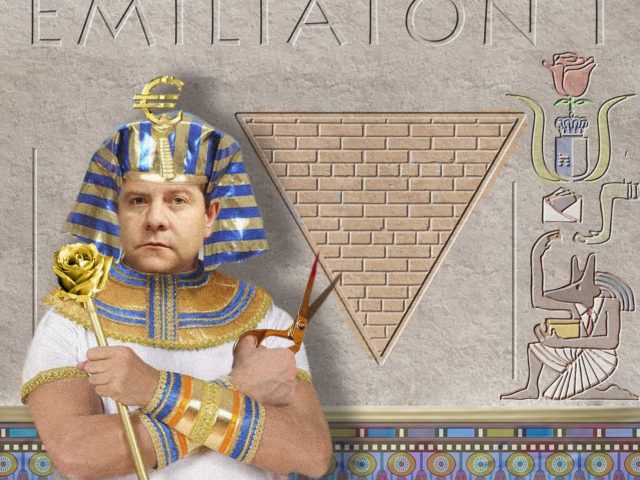 LA PIRÁMIDE INVERTIDA EN LA JUNTA LA PIRÁMIDE INVERTIDA EN LA JUNTA